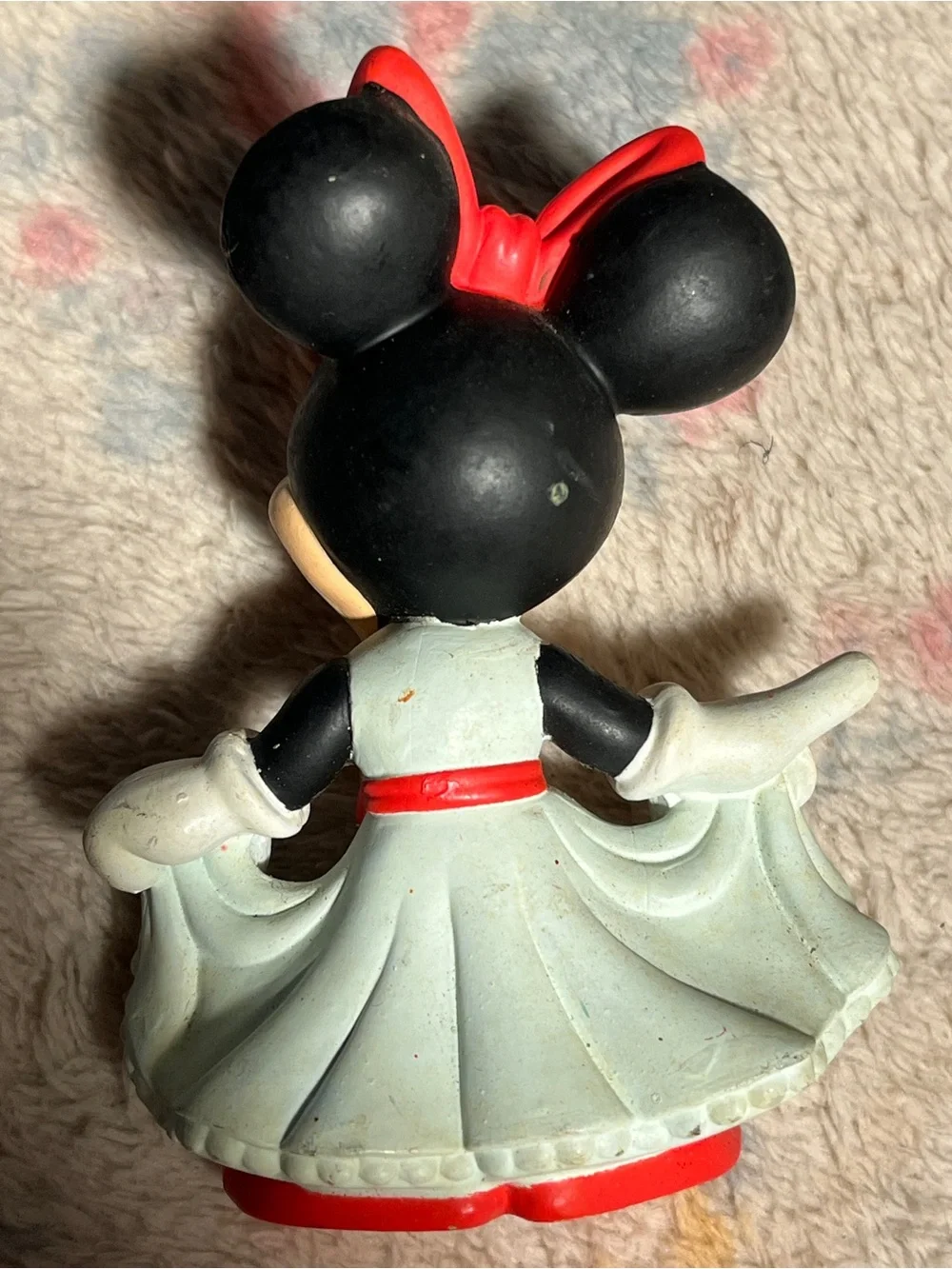 Vintage Disney Minnie Mouse PVC Figure White Dress Red Bow Applause China